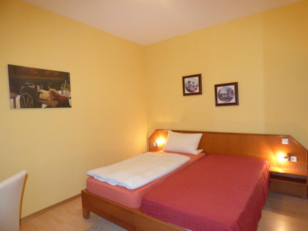 Hotel Diele Detmold Dış mekan fotoğraf